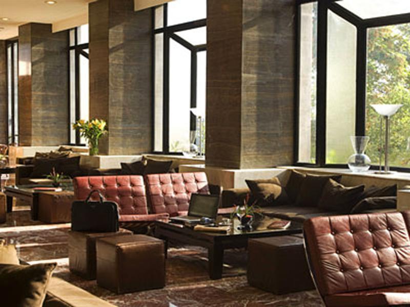 Aquila Atlantis Hotel Kandiye Dış mekan fotoğraf The Club lounge at Beijing Capital International Airport