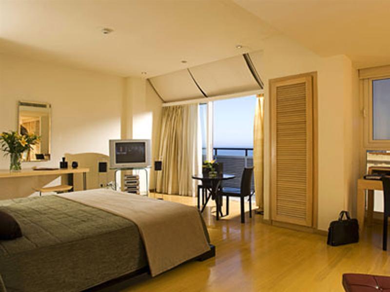 Aquila Atlantis Hotel Kandiye Dış mekan fotoğraf A room at the hotel